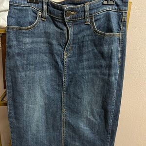 Banana Republic blue Jean skirt